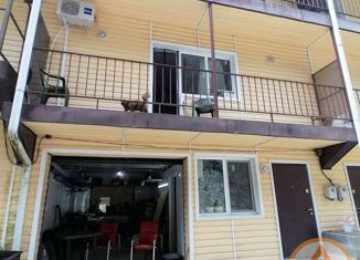 Продам таунхаус, 120.1 м2, поселок городского типа Новомихайловский, Октябрьский переулок, 19