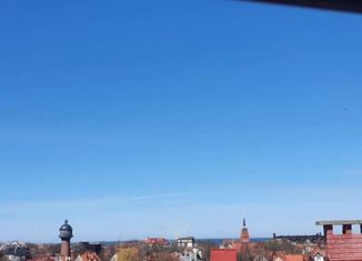 Продажа четырехкомнатной квартиры, 130 м2, Зеленоградск, улица Марины Расковой, 4