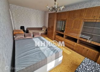 Однокомнатная квартира на продажу, 33 м2, Москва, Профсоюзная улица, 152к3, метро Тёплый Стан