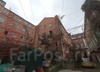 Продам 1-ком. квартиру, 14.4 м2, Владивосток, Семёновская улица, 8А, Фрунзенский район