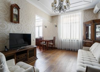 Продажа 4-ком. квартиры, 100 м2, Москва, Рочдельская улица, 26/28с4, Рочдельская улица