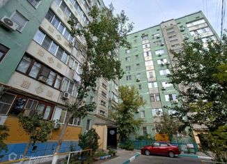 Продажа трехкомнатной квартиры, 58 м2, Астраханская область, Звёздная улица, 3к3