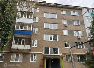 Продам 1-комнатную квартиру, 28.8 м2, Кинель, улица 27 Партсъезда, 5