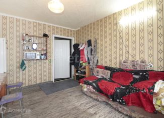 Комната на продажу, 14 м2, Нижний Тагил, улица Красных Зорь, 6