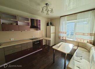 Аренда двухкомнатной квартиры, 57.6 м2, Амурская область, улица Калинина, 142/4