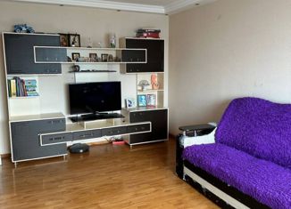 Продаю четырехкомнатную квартиру, 73.1 м2, Красноперекопск, улица Чапаева, 27