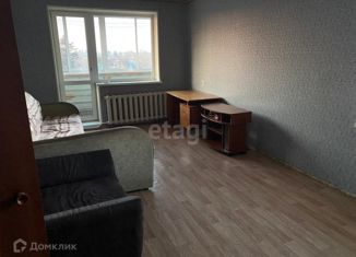 Продается 4-комнатная квартира, 70.8 м2, Белогорск, Братская улица, 1