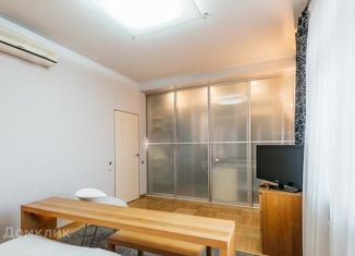 Продаю трехкомнатную квартиру, 120 м2, Москва, Большой Сухаревский переулок, 11, метро Сухаревская