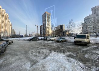 Сдается в аренду офис, 106.7 м2, Екатеринбург, улица Татищева, 53, улица Татищева