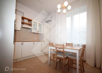 Аренда двухкомнатной квартиры, 100 м2, Москва, Лесная улица, 4с1, Лесная улица