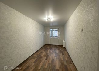 3-комнатная квартира на продажу, 60.4 м2, Новосибирск, улица Бориса Богаткова, 204, метро Золотая Нива