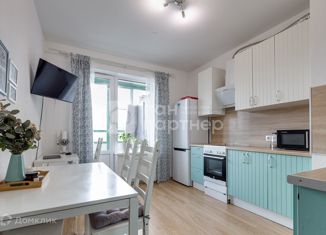 Продам двухкомнатную квартиру, 52 м2, Мурино, бульвар Менделеева, 13