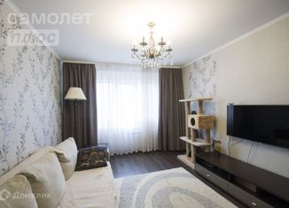 Продаю 3-комнатную квартиру, 63 м2, Омская область, улица Дианова, 7