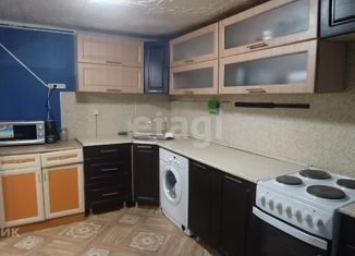 Продается трехкомнатная квартира, 58.4 м2, Тюменская область, Комсомольская улица, 135