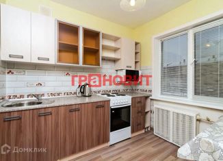 Продаю 2-комнатную квартиру, 44 м2, Новосибирск, Вокзальная магистраль, 17, метро Красный проспект