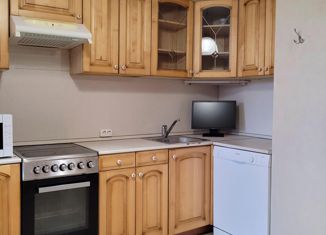 Продаю 3-комнатную квартиру, 74 м2, Москва, улица Удальцова, 1к1, улица Удальцова