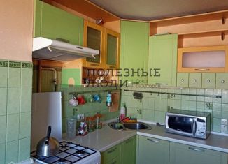 Продаю двухкомнатную квартиру, 51 м2, село Завьялово, улица Чкалова, 36