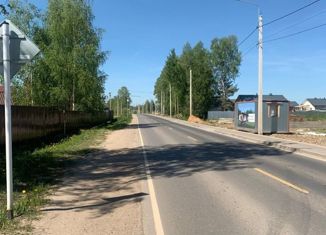 Продам земельный участок, 4.4 сот., деревня Шуринцево, Сельская улица