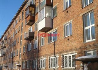 Продам 3-ком. квартиру, 57 м2, Новосибирск, улица Урманова, 11, улица Урманова