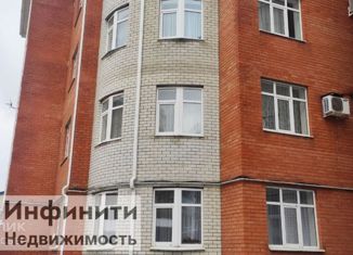 Продам 4-комнатную квартиру, 240 м2, Ставрополь, микрорайон № 26, улица Льва Толстого, 121А