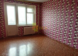 Продаю 2-комнатную квартиру, 46.1 м2, Омская область, проспект Менделеева, 1