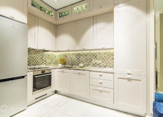 Продаю 2-ком. квартиру, 57 м2, Москва, 3-й Павелецкий проезд, 3, метро Автозаводская