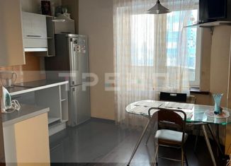 Продается 1-комнатная квартира, 33 м2, Санкт-Петербург, проспект Сизова, 25, метро Комендантский проспект