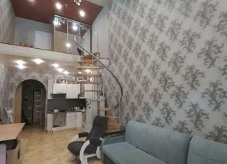 Продаю 2-комнатную квартиру, 55 м2, Белоусово, улица Гурьянова, 1