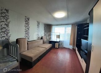 Сдам в аренду 1-комнатную квартиру, 34.3 м2, Кириши, Пионерская улица, 8