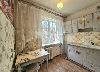 Продается трехкомнатная квартира, 54.2 м2, Приморский край, Находкинский проспект, 26