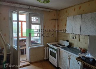 Продажа 2-ком. квартиры, 52.2 м2, Курган, 1-й микрорайон, 27, жилой район Заозёрный