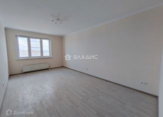 Продам 1-комнатную квартиру, 44 м2, Москва, Варшавское шоссе, 100к1, метро Варшавская