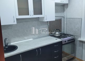 Сдам двухкомнатную квартиру, 50 м2, Выкса, Центральный микрорайон, 18