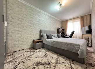 Продается четырехкомнатная квартира, 75 м2, Нальчик, район Молодёжный, улица Неделина, 6