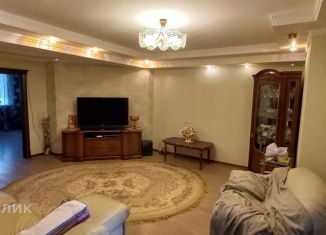 Продаю 5-ком. квартиру, 135 м2, Владимир, Октябрьский район, улица Горького, 27