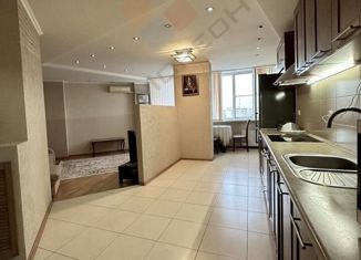 Продажа трехкомнатной квартиры, 95 м2, Краснодар, улица Гагарина, 232