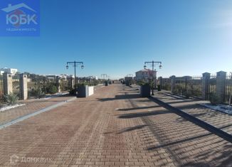 Продам земельный участок, 6 сот., жилой квартал Изумруд, Хрустальная улица