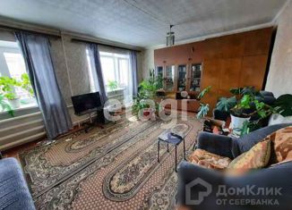 Продаю 4-комнатную квартиру, 95.7 м2, Нижняя Салда, улица Строителей, 21А