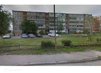 Продам 3-комнатную квартиру, 57.6 м2, Новоульяновск, Заводская улица, 4