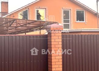 Продается дом, 183.7 м2, поселок городского типа Атамановка, Цветочная улица