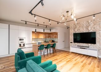 Продажа 2-комнатной квартиры, 155.2 м2, Чита, улица Матвеева, 10