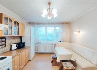 Продажа 2-комнатной квартиры, 68 м2, Тюменская область, 14-й микрорайон, 54
