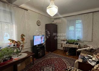 Продается 3-комнатная квартира, 61 м2, Волгоград, Аджарская улица, 35, Советский район