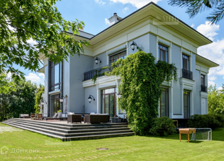 Продаю дом, 1315 м2, деревня Переделки