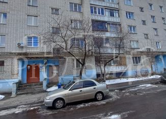 Трехкомнатная квартира на продажу, 65.9 м2, Курская область, Сосновская улица, 5