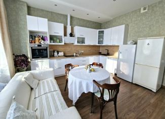 Продажа 2-комнатной квартиры, 84 м2, Санкт-Петербург, муниципальный округ Петровский, Пионерская улица, 50