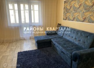 Продам двухкомнатную квартиру, 54 м2, Челябинск, улица Чичерина, 44
