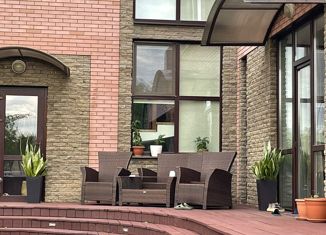 Продам дом, 437 м2, поселок Золотой Колос, Зелёная улица