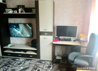 Продаю трехкомнатную квартиру, 51.2 м2, поселок Куликовский, Центральная улица, 4