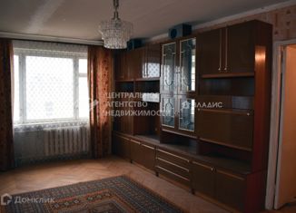 Продается четырехкомнатная квартира, 63.5 м2, Скопин, микрорайон АЗМР, 23
